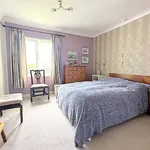 Rent 2 bedroom flat in Rother