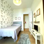 Rent a room of 150 m² in Bilbo