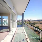 Rent 3 bedroom apartment of 135 m² in Odivelas