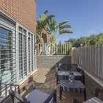 Rent 4 bedroom house of 221 m² in Valencia