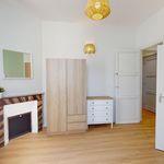 Rent a room of 120 m² in Bordeaux