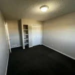 Rent 3 bedroom house in Edmonton