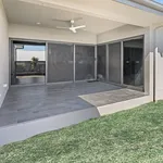 Rent 4 bedroom house in Bushland Beach