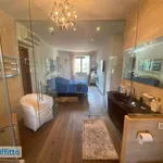 Rent 6 bedroom house of 400 m² in Rome