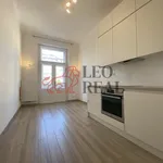 Pronajměte si 2 ložnic/e byt o rozloze 76 m² v Prague