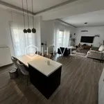 Rent 2 bedroom apartment of 92 m² in Athens