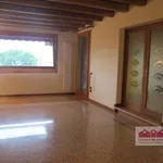 Rent 5 bedroom house of 220 m² in Torri