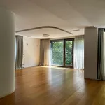 Rent 4 bedroom apartment of 130 m² in Bucharest