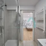 Rent 4 bedroom apartment of 117 m² in Oviedo