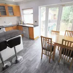 Rent 4 bedroom apartment in London