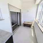 Rent 4 bedroom apartment of 225 m² in Lisbon