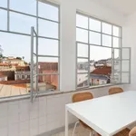 Rent a room in lisbon