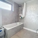 Rent 3 bedroom house in Genly