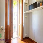 Rent 9 bedroom apartment of 200 m² in Roma