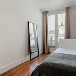 Appartement de 64 m² avec 2 chambre(s) en location à paris