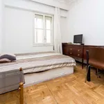 Rent a room of 125 m² in madrid