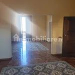 Rent 3 bedroom apartment of 130 m² in Trani