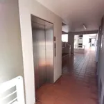 Rent 2 bedroom apartment of 54 m² in Pretoria