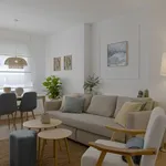 Rent 1 bedroom apartment of 614 m² in Málaga