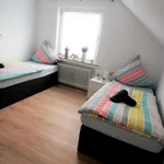 Miete 5 Schlafzimmer wohnung von 65 m² in Bergisch Gladbach