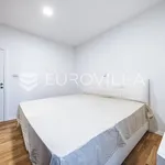 Najam 2 spavaće sobe stan od 101 m² u Zagreb