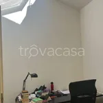 Affitto 5 camera appartamento di 140 m² in Perugia