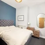 Rent 5 bedroom house in Manchester