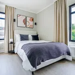 Miete 1 Schlafzimmer wohnung von 398 m² in Zurich