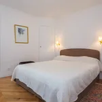 Appartement de 117 m² avec 1 chambre(s) en location à Paris