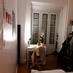 Rent a room in lisbon