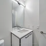 5 bedroom apartment of 699 sq. ft in Toronto