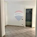 Affitto 2 camera appartamento di 44 m² in Roma