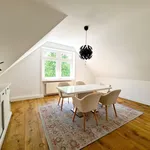 Miete 4 Schlafzimmer wohnung von 120 m² in Wiesbaden