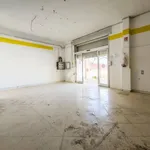 Affitto 1 camera appartamento di 450 m² in Manfredonia