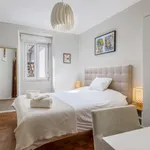 Rent 3 bedroom apartment in Lisbon