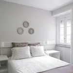 Rent 1 bedroom apartment in Lisbon