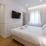 Rent 1 bedroom apartment of 70 m² in florence