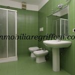 Rent 4 bedroom apartment of 100 m² in Bologna