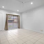 Rent 3 bedroom apartment in Rosebud