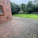 Rent 5 bedroom flat in West Midlands