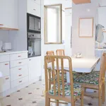 Rent a room of 140 m² in madrid