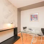 Rent 2 bedroom flat in Glasgow