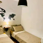 Rent 3 bedroom apartment in Murcia']