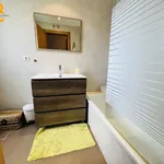 Alquilo 3 dormitorio apartamento de 90 m² en Voto