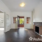 Rent 2 bedroom apartment in  Elwood VIC 3184                        