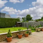 Rent 3 bedroom house in Reigate and Banstead