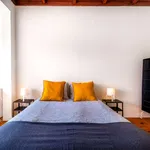 Rent a room in porto