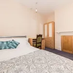 Rent 4 bedroom flat in Canterbury