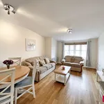 Rent 2 bedroom flat in London