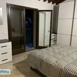 Affitto 4 camera casa di 120 m² in Siena